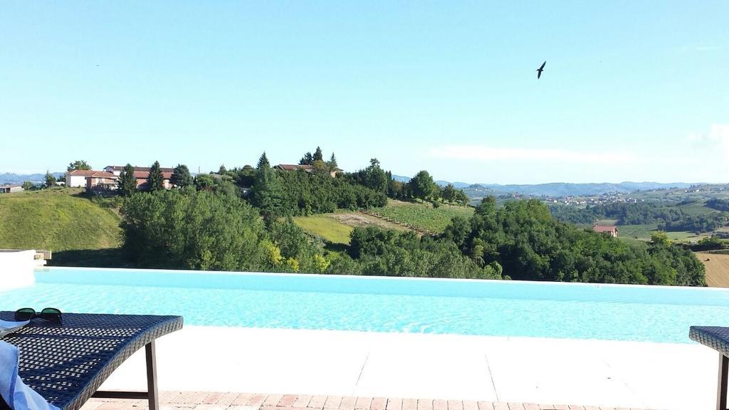 Alta Villa The Countryhouse Adults Only Boutique Bnb Vigliano d'Asti エクステリア 写真