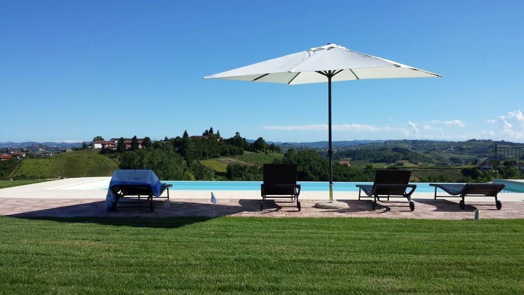 Alta Villa The Countryhouse Adults Only Boutique Bnb Vigliano d'Asti エクステリア 写真