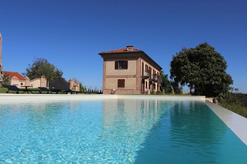 Alta Villa The Countryhouse Adults Only Boutique Bnb Vigliano d'Asti エクステリア 写真