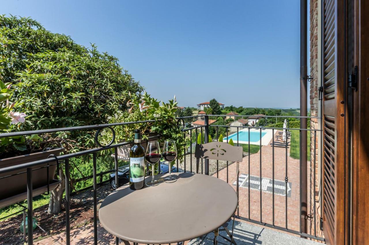 Alta Villa The Countryhouse Adults Only Boutique Bnb Vigliano d'Asti エクステリア 写真