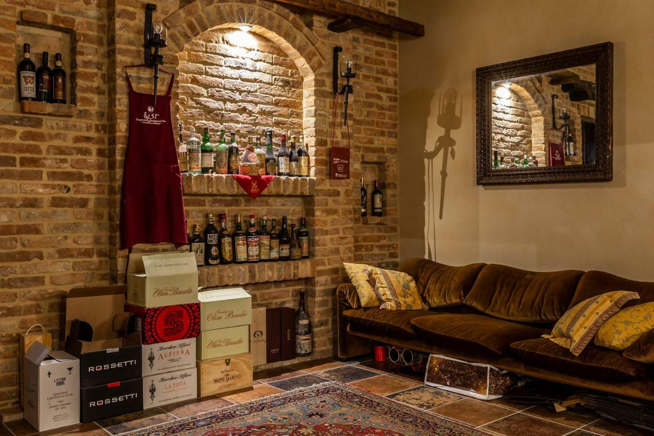 Alta Villa The Countryhouse Adults Only Boutique Bnb Vigliano d'Asti エクステリア 写真
